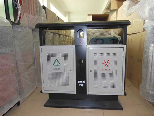 欣方圳分類(lèi)垃圾箱落戶(hù)江西撫州