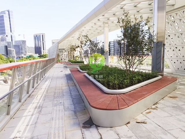 不銹鋼花池坐凳美化深圳前?？缃止珗@G9天橋城市戶外景觀