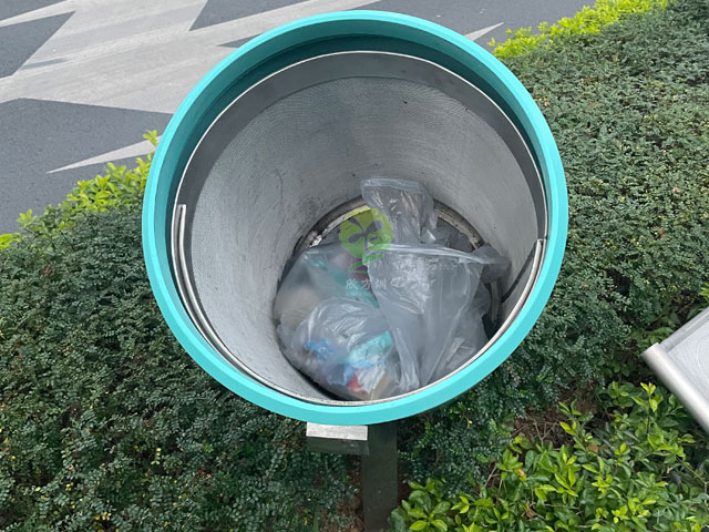 騎行道專線垃圾桶在深圳陸續投放